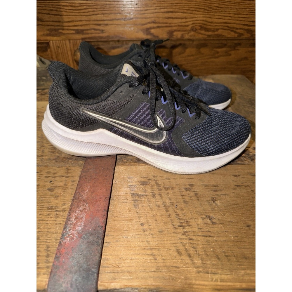 Nike Downshifter 11 Women's Size 7.5 Blue/Black Athletic Running Shoes Sneakers
